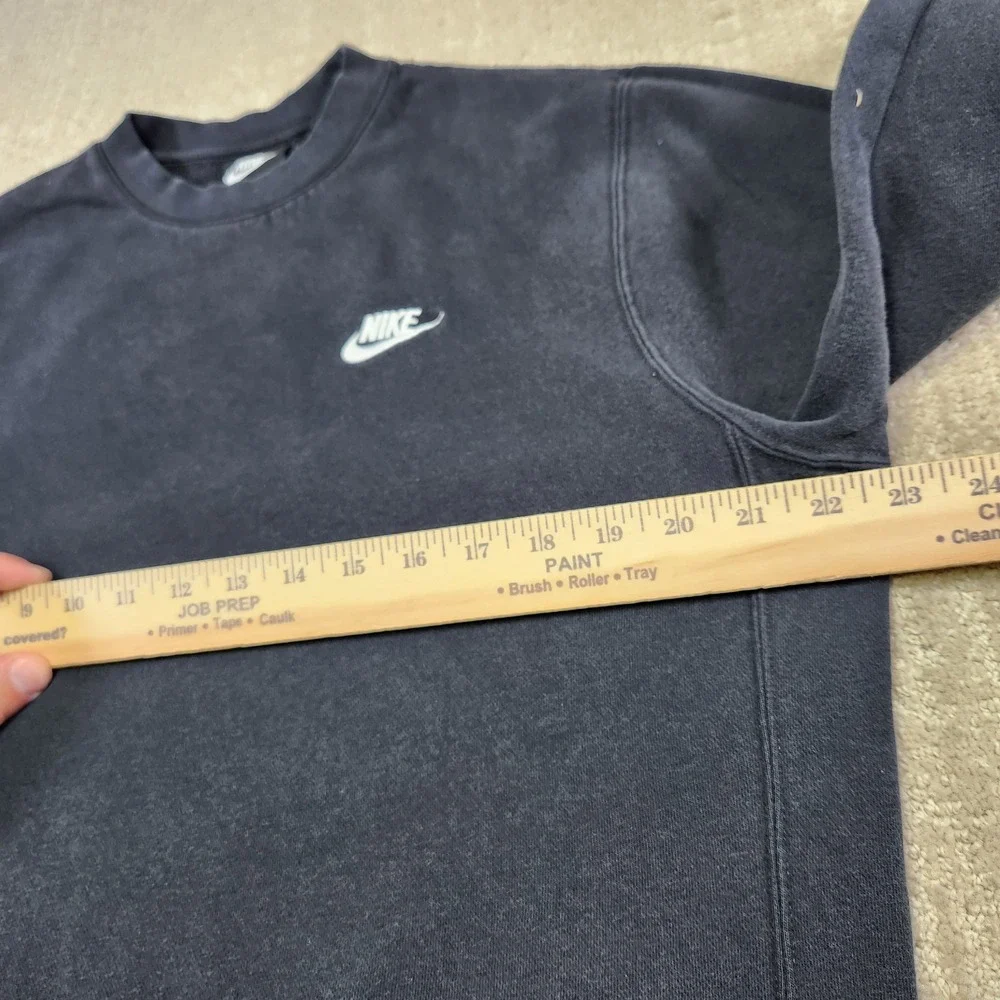 Nike‎ Sweatshirt Men Medium Club Fleece Black Faded Y2K Crewneck Essential